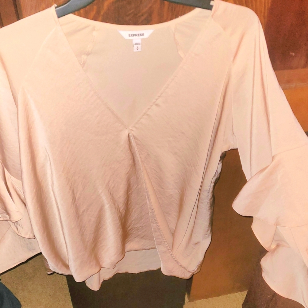 Express Beige, women's medium  flutter sleeve blouse.